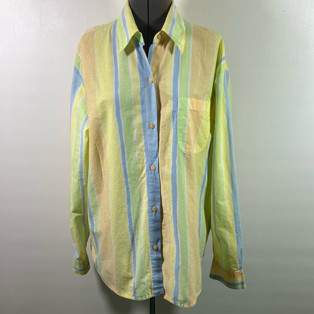 Totem Top Women Size Large Multi  Color Stripe 100% Cotton Button Front Yolk